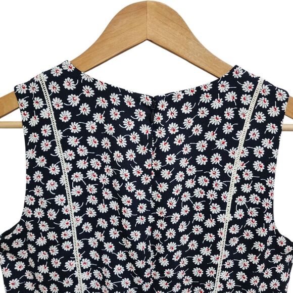 Brooks Brothers Dress Sz 8 Black Floral V Neck Sleeveless Flare Crochet Zipper - Picture 4 of 14